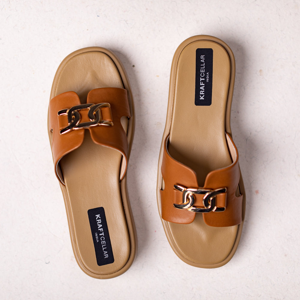 women comfort low heel platform of heels 1.5inch designed with an elegant buckle to elevate any look. Color tan and pink